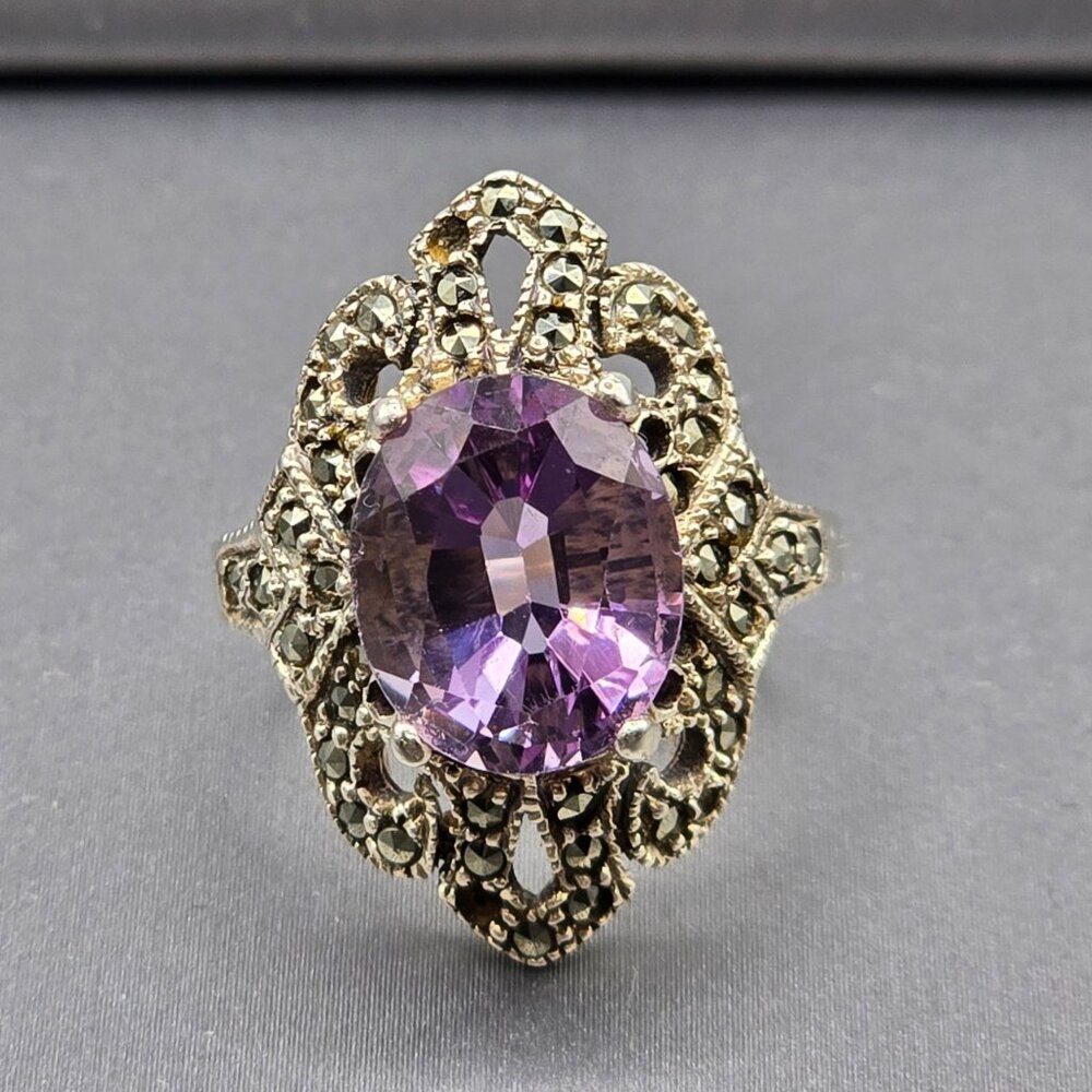 VTG Sterling Silver Amethyst Marcasite Cocktail Ring Size 6.5 Signed TH Art Deco - Picture 13 of 13